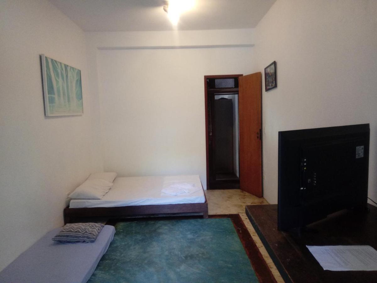 Lindas Suites A Uma Quadra Da Praia E Centro Ubatuba Dış mekan fotoğraf